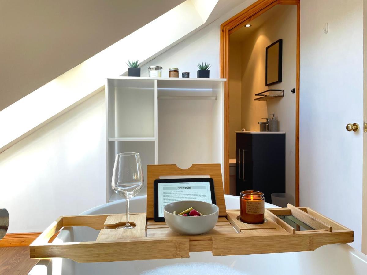 Mini-studio By Hnfc Apartment *
